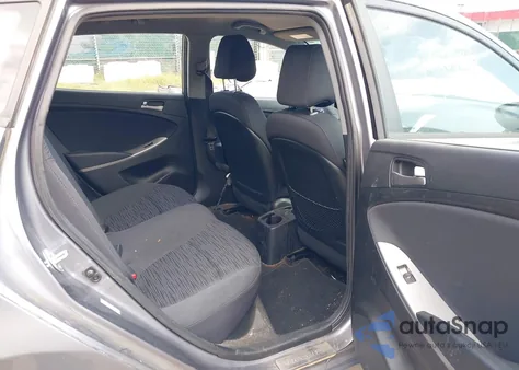 2015 Hyundai Accent Gs z USA, uszkodzony, nr VIN KMHCT5AE3FU231810